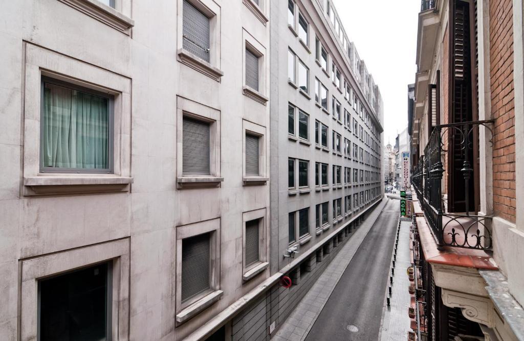 Hostal Las Cortes マドリード エクステリア 写真